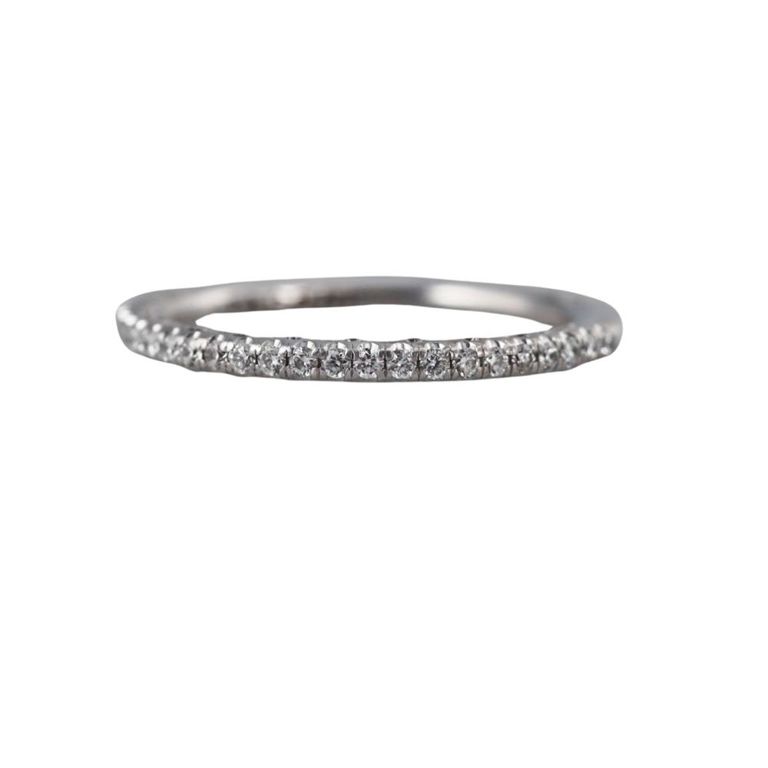 18k Gold Diamond Wedding Band