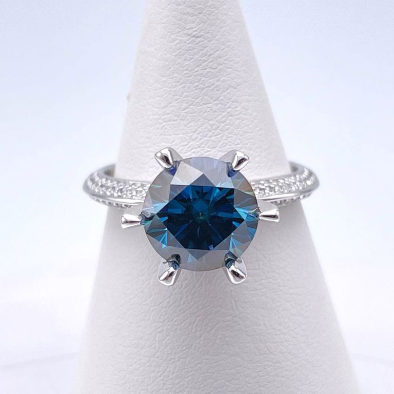 Moissanite Ring