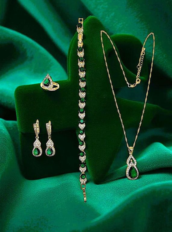 Set of Simulated Emerald Jewelry