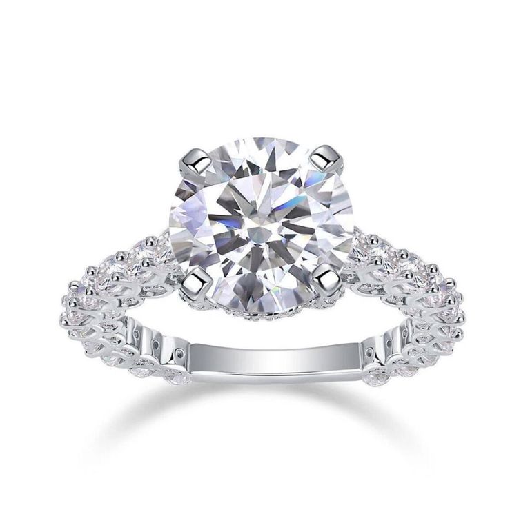 Moissanite Ring