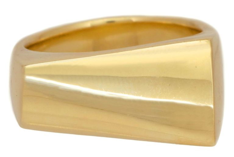 18k Gold Band Ring