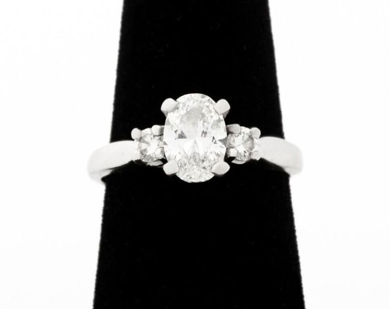 Platinum Diamond Ring