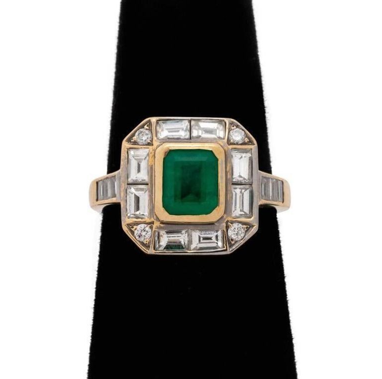 18k Gold Emerald and Diamond Ring