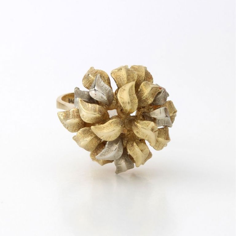 18k Yellow and White Gold Flower Ring