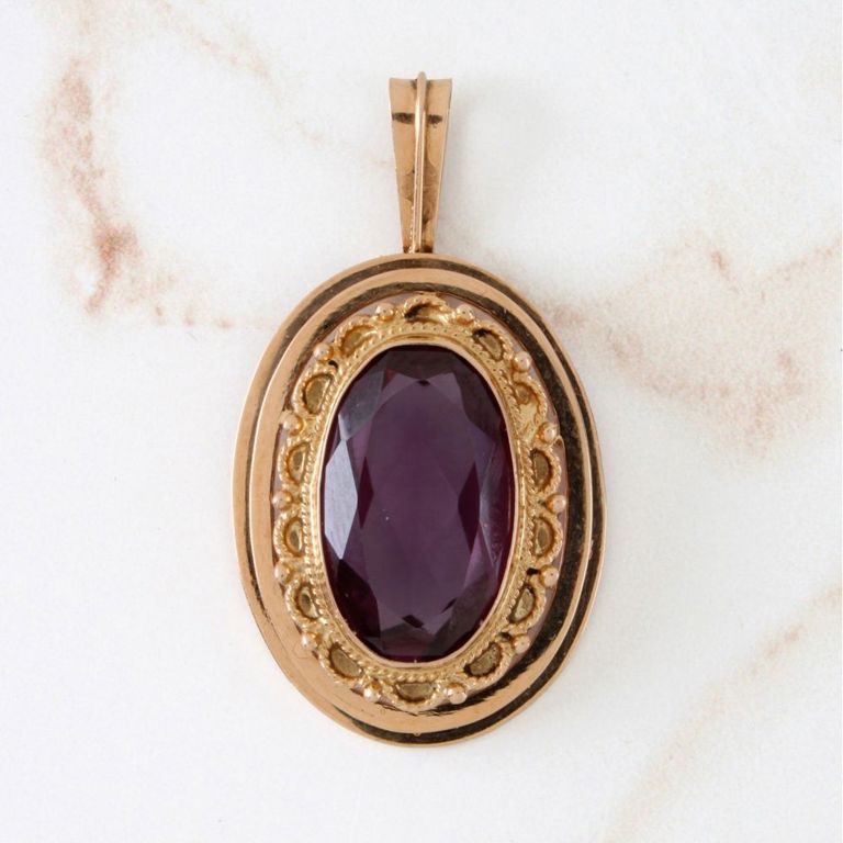 14k Yellow Gold Amethyst Pendant