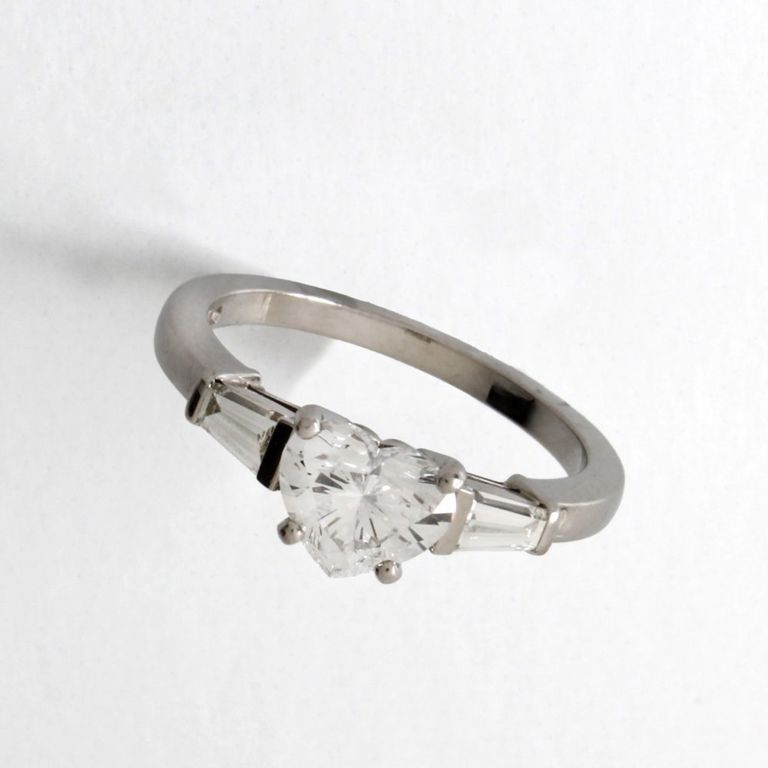 950 Platinum Diamond Engagement Ring