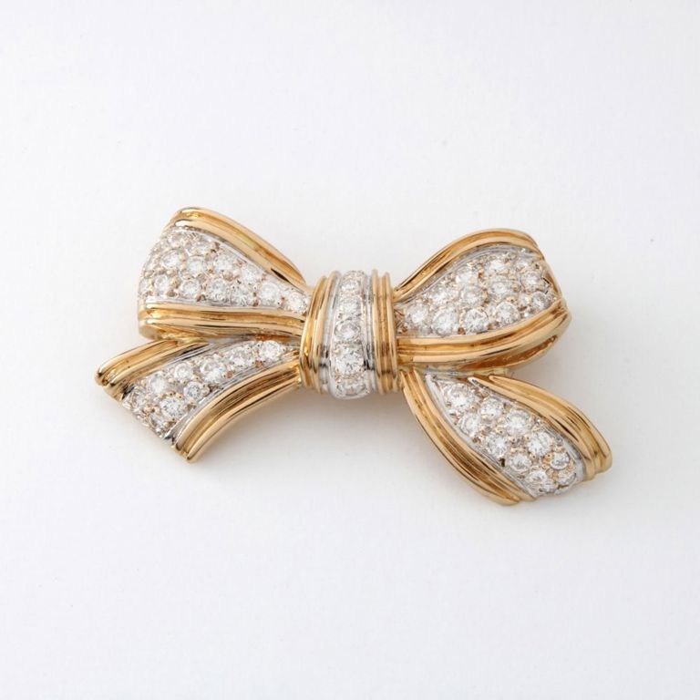 18k Yellow Gold Diamond Bow Brooch
