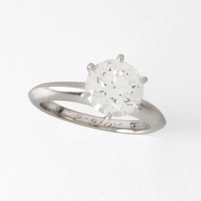 950 Platinum Diamond Solitaire Ring