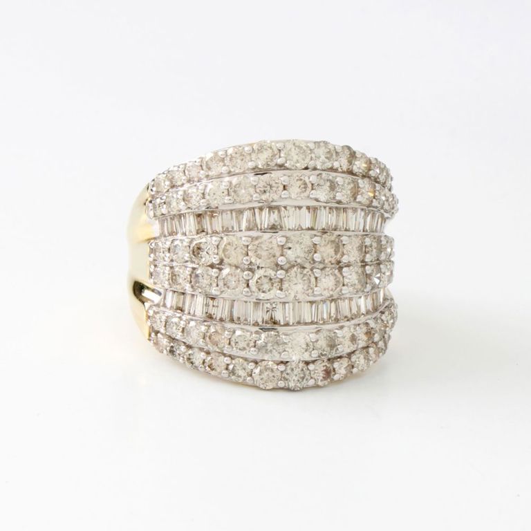 10k Yellow Gold Diamond Cluster Ring