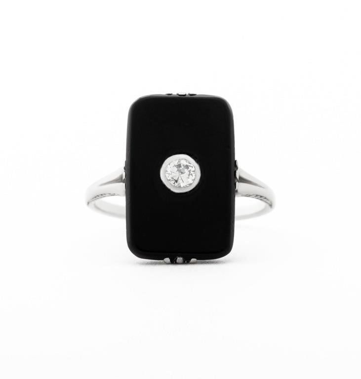 14k White Gold Onyx and Diamond Ring