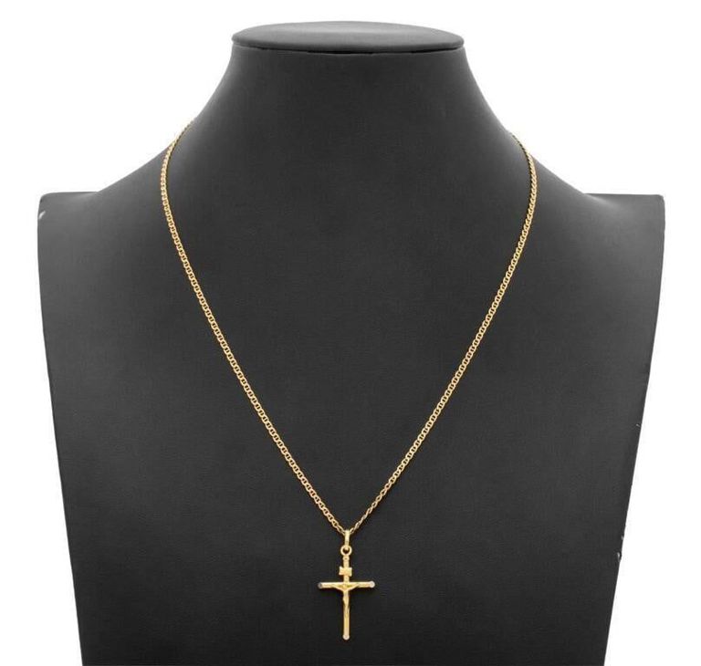 18k Yellow Gold Crucifix Pendant Necklace