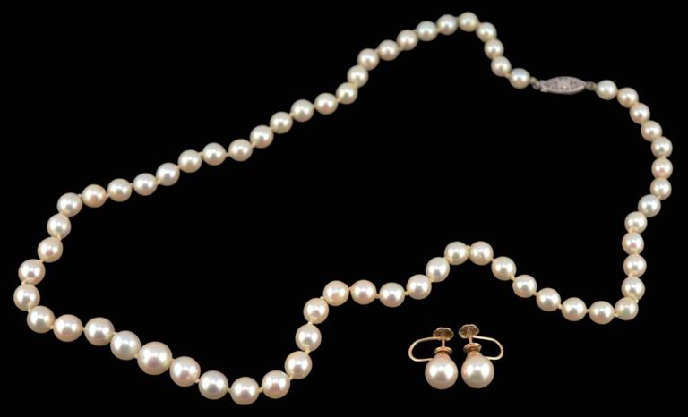 14k Gold Pearl Jewelry Set