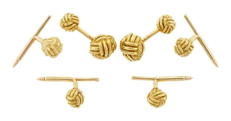Set of 18k Gold Cufflinks and Studs