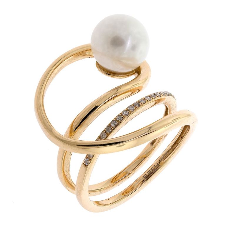 14k Gold Pearl and Diamond Ring