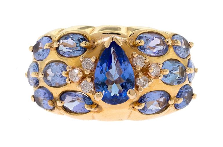 14k Gold Tanzanite and Diamond Ring