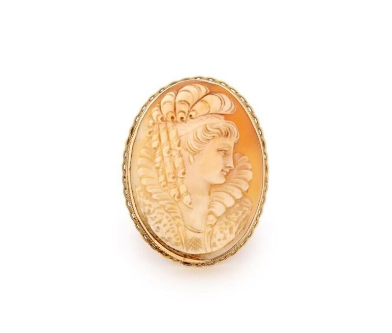 14k Yellow Gold Shell Cameo Brooch/Pendant