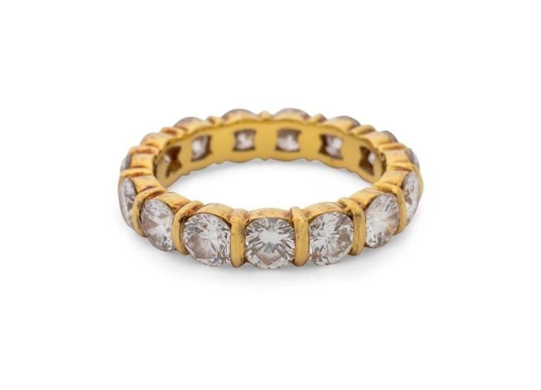18k Yellow Gold Diamond Ring