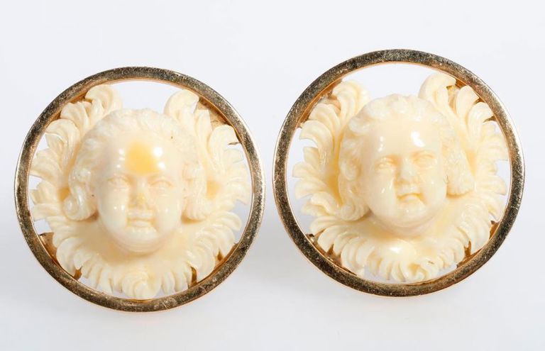Pair of 14k Gold Bone Cufflinks