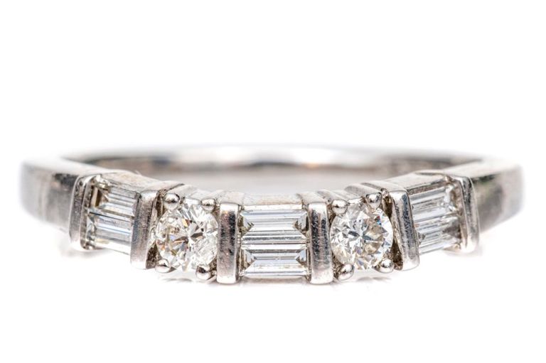 14k White Gold Diamond Band Ring