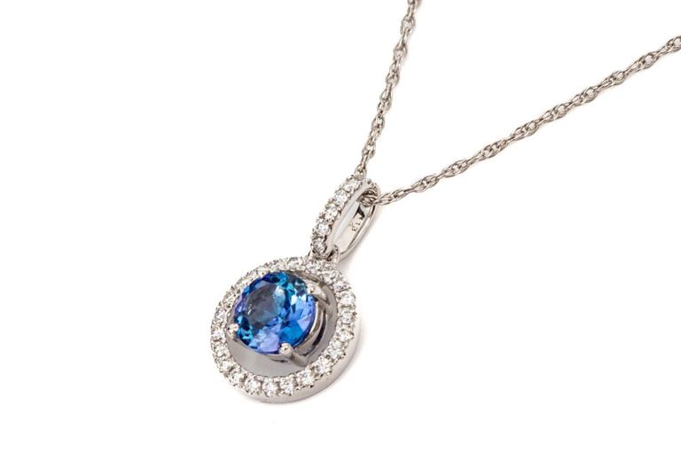 14k Gold Tanzanite and Diamond Pendant Necklace