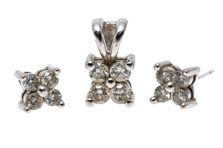 14k White Gold Diamond Cluster Jewelry Set