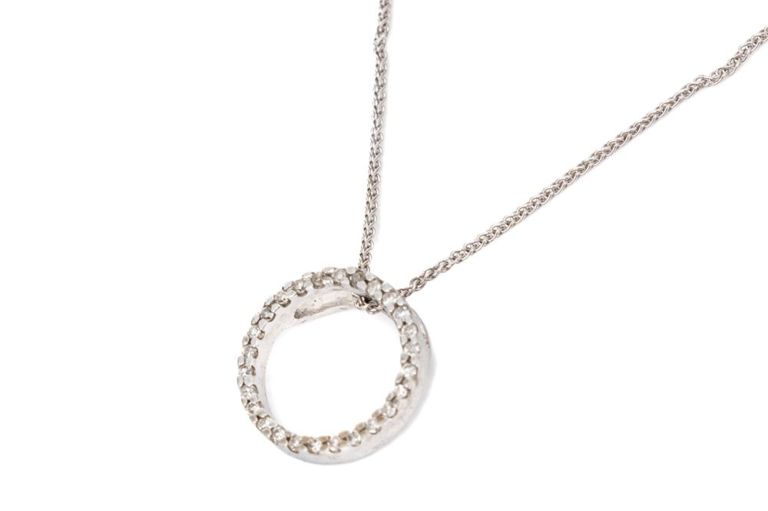 14k Gold Diamond Pendant Necklace