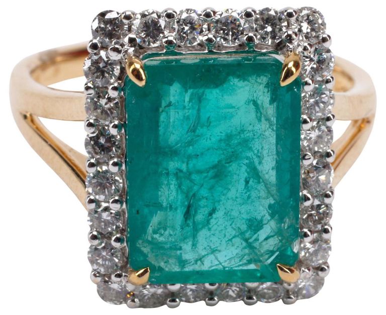 18k Gold Emerald and Diamond Ring