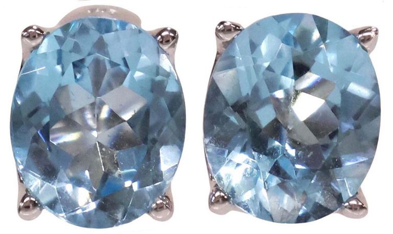 18k White Gold Topaz Earrings