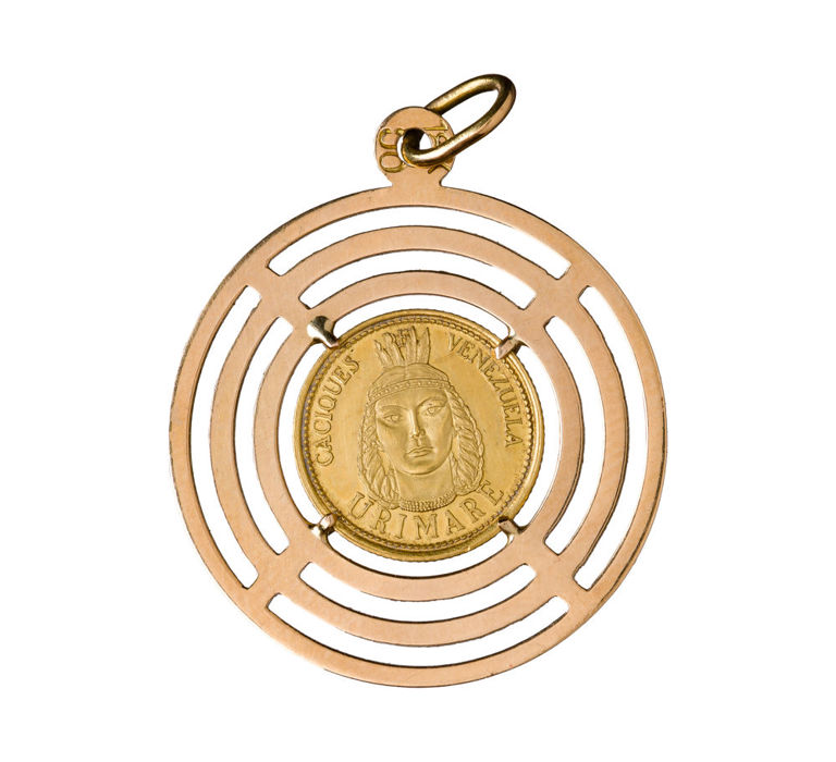 18k Yellow Gold Coin Pendant