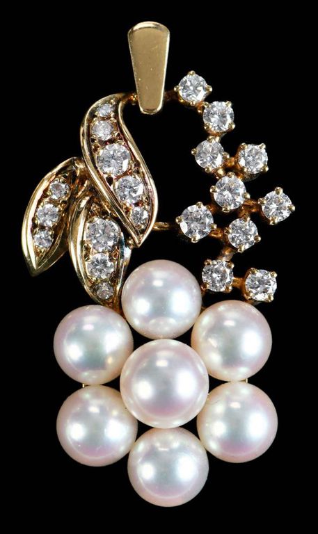 18k Yellow Gold Pearl and Diamond Pendant