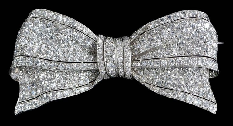 Platinum Diamond Bow Brooch