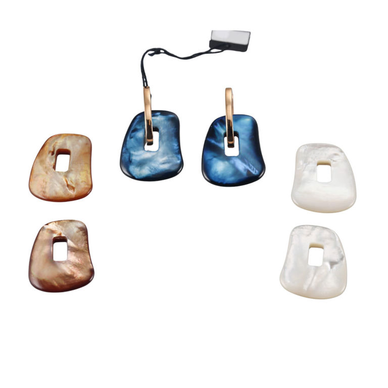 18k Gold MOP Earrings