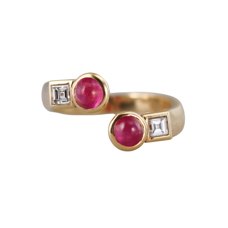 18k Yellow Gold Ruby and Diamond Ring