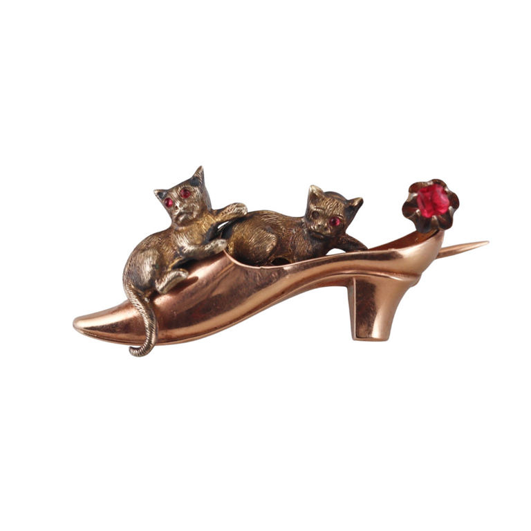 14k Gold Gemstone Brooch