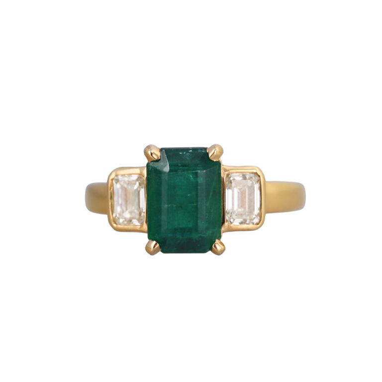 18k Gold Emerald and Diamond Ring