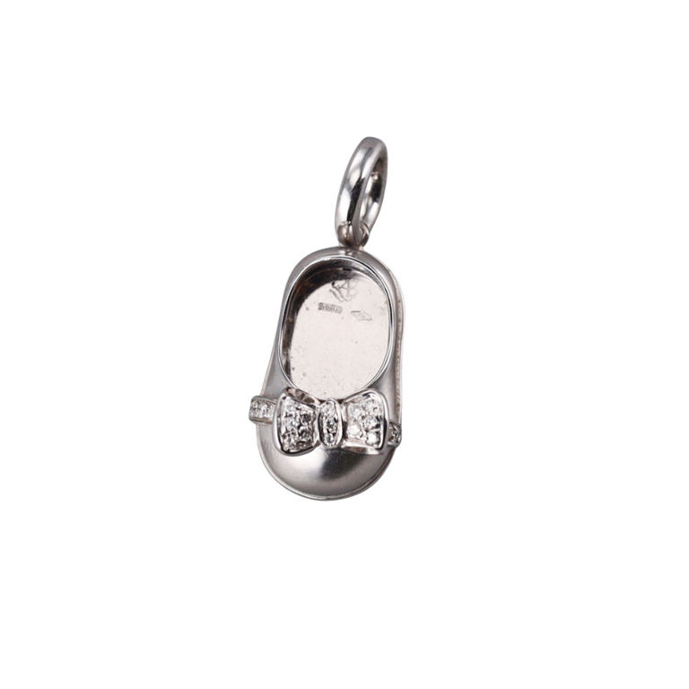 18k Gold Diamond Pendant Charm
