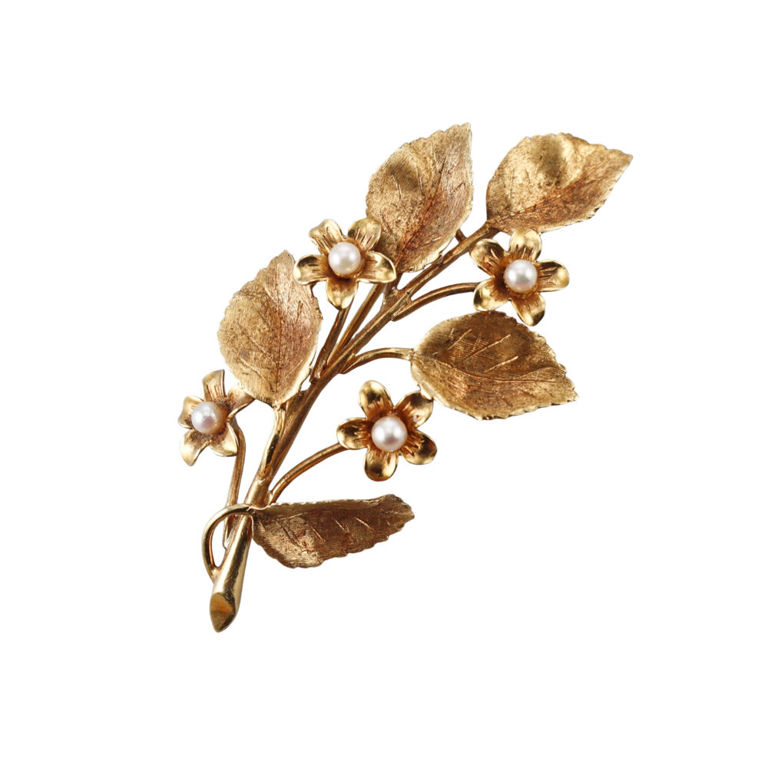 18k Yellow Gold Pearl Brooch
