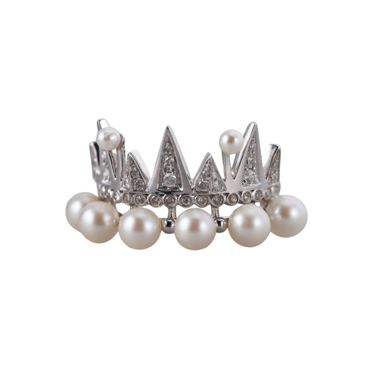18k White Gold Diamond and Pearl Ring