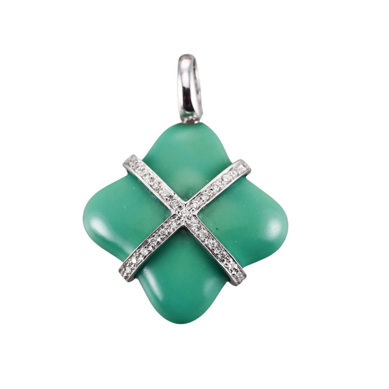 18k White Gold Diamond Pendant