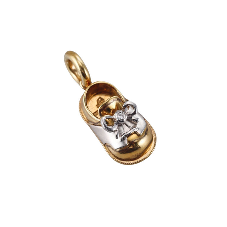 18k Gold Diamond Baby Shoe Pendant