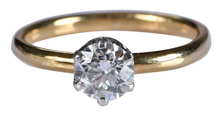 18k Yellow Gold Diamond Ring