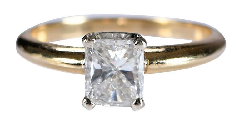14k Gold Diamond Ring