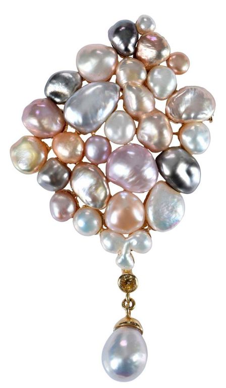 18k Yellow Gold Pearl and Diamond Brooch