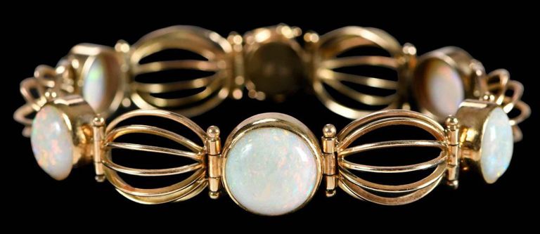 14k Yellow Gold Opal Bracelet