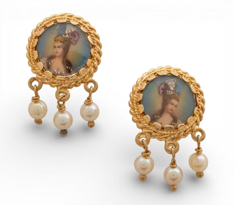 14k Gold Pearl Earrings