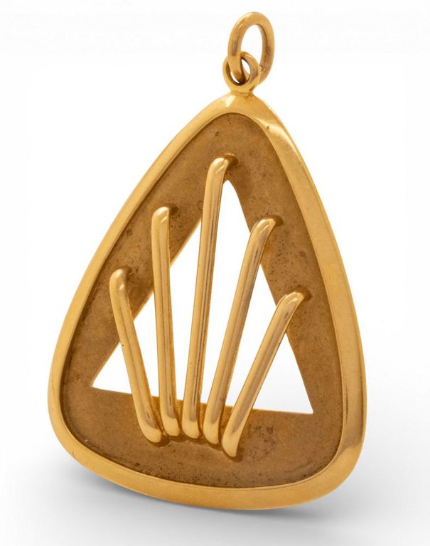 18k Gold Pendant