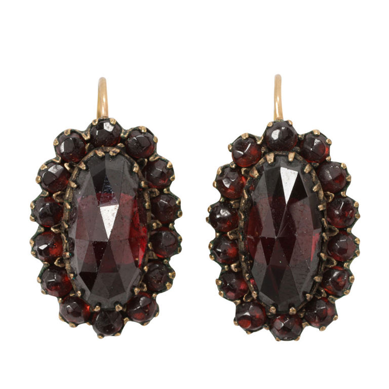 14k Gold Garnet Earrings