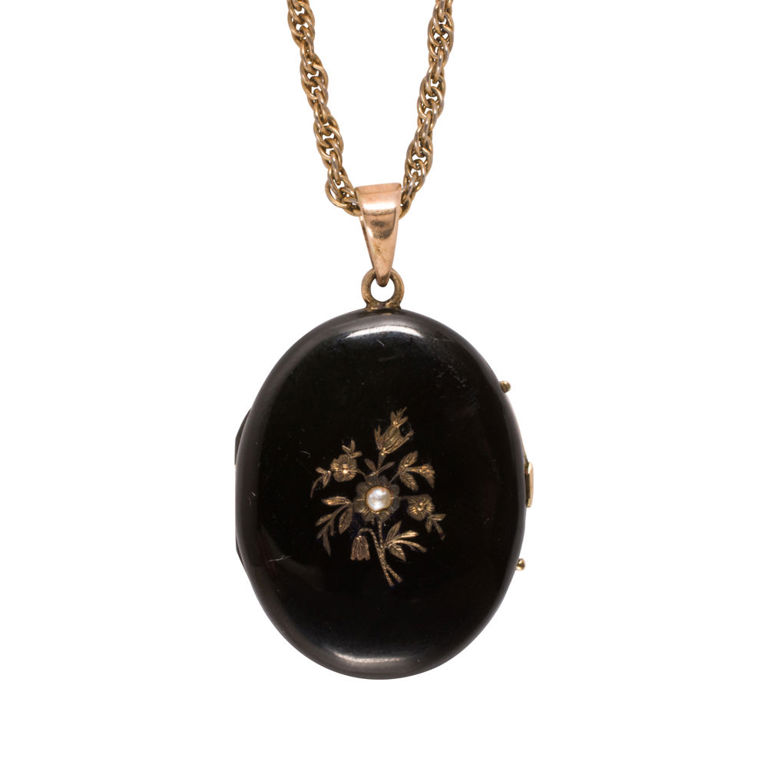 14k Gold Pearl Pendant Necklace