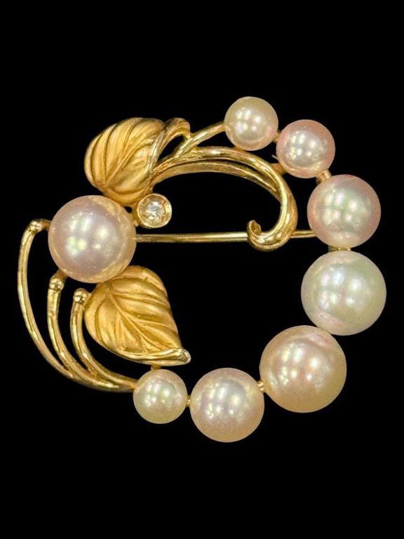 18k Gold Diamond and Pearl Brooch