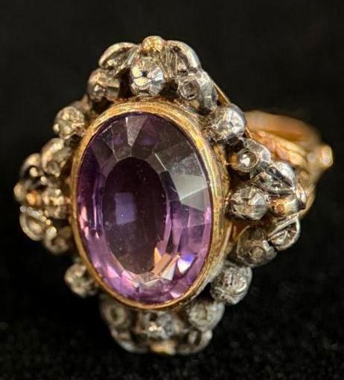 18k Gold Amethyst Ring